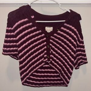 Pink/brown/maroon knitted button up collared shirt